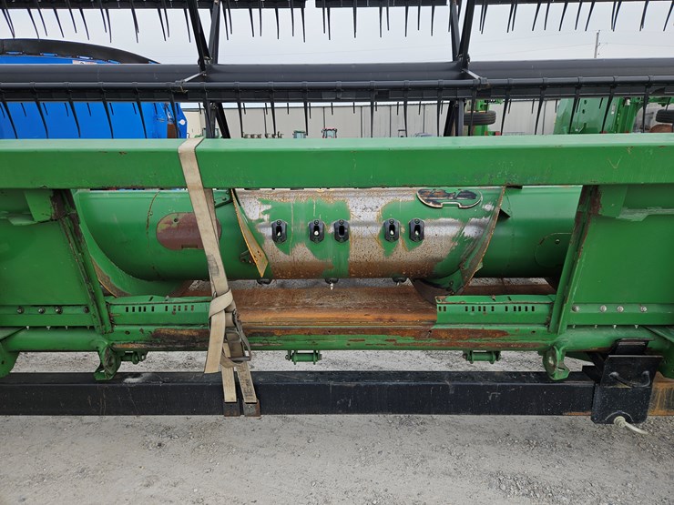 2010-john-deere-625f-image-6