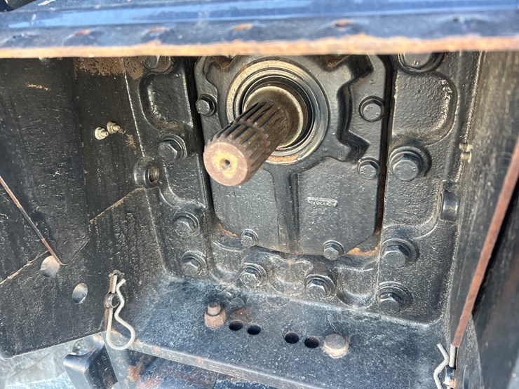 2011-case-ih-magnum-340-image-20