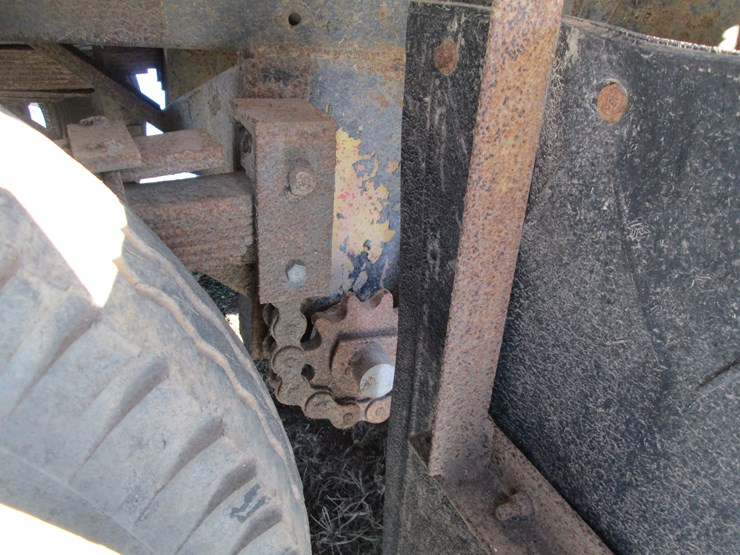 1974-ford-f700-image-9