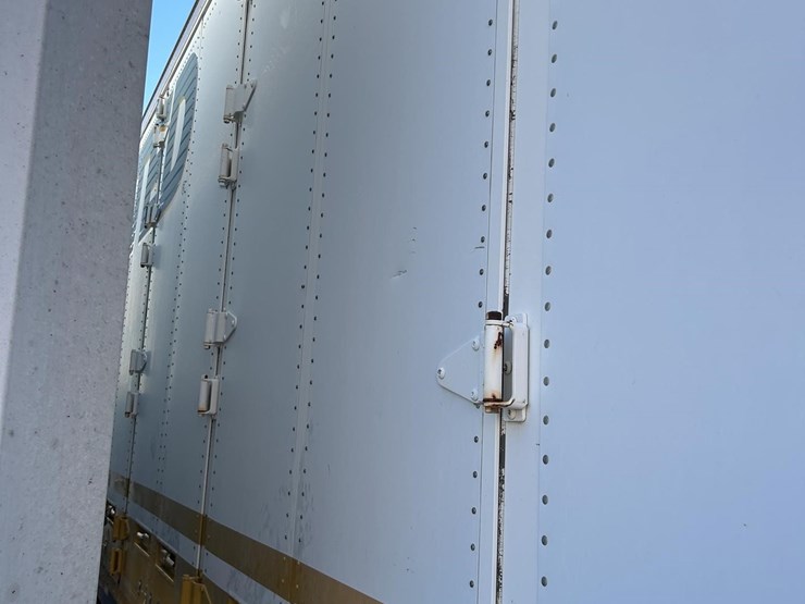 1999-kentucky-trailer-image-10