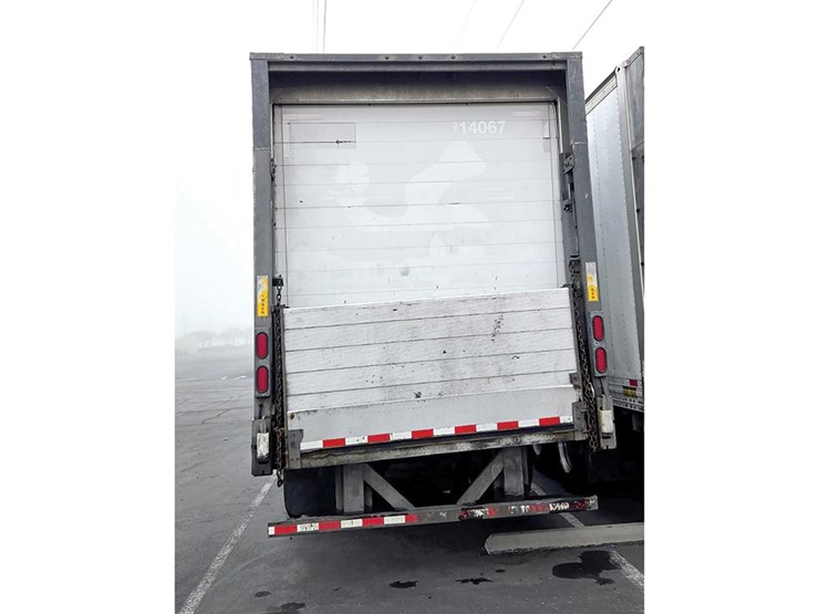 2016-hyundai-reefer-image-4