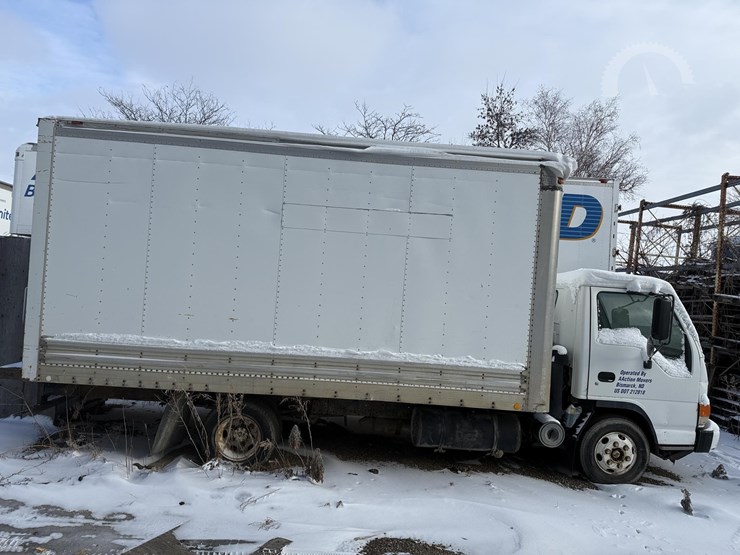 2000-isuzu-npr-image-4