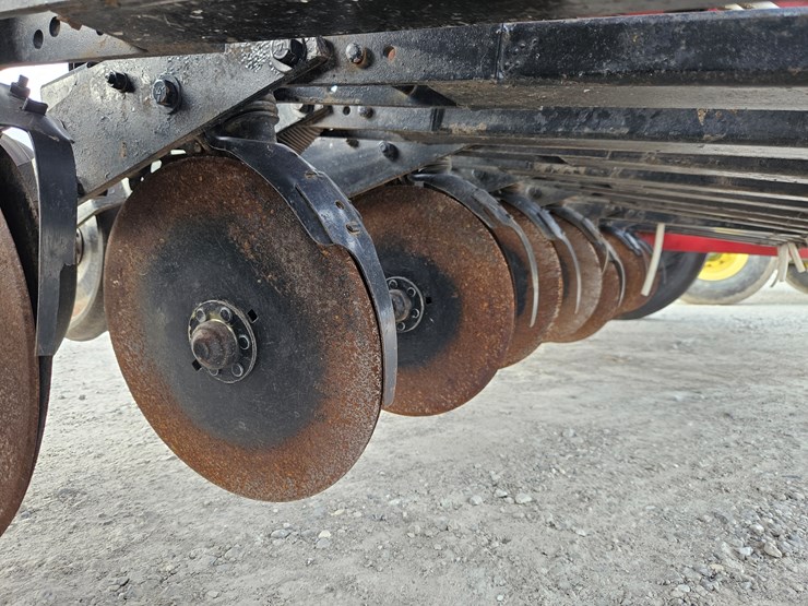 case-ih-5100-image-5