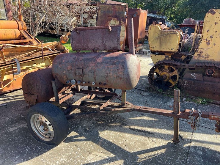 grill-trailer-image-2