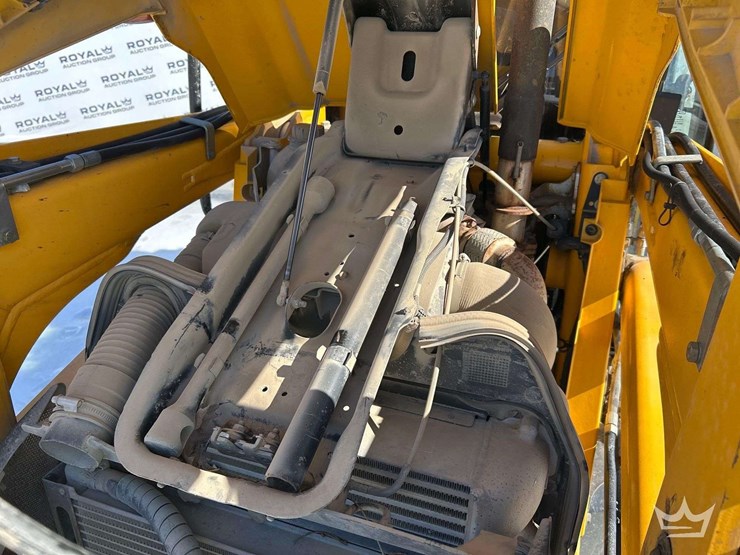 2010-jcb-3cx-image-7