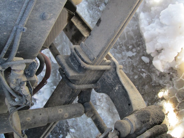 2013-international-8600-image-19