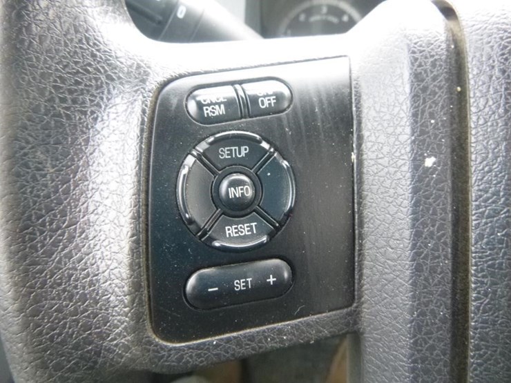 2012-ford-f450-image-23