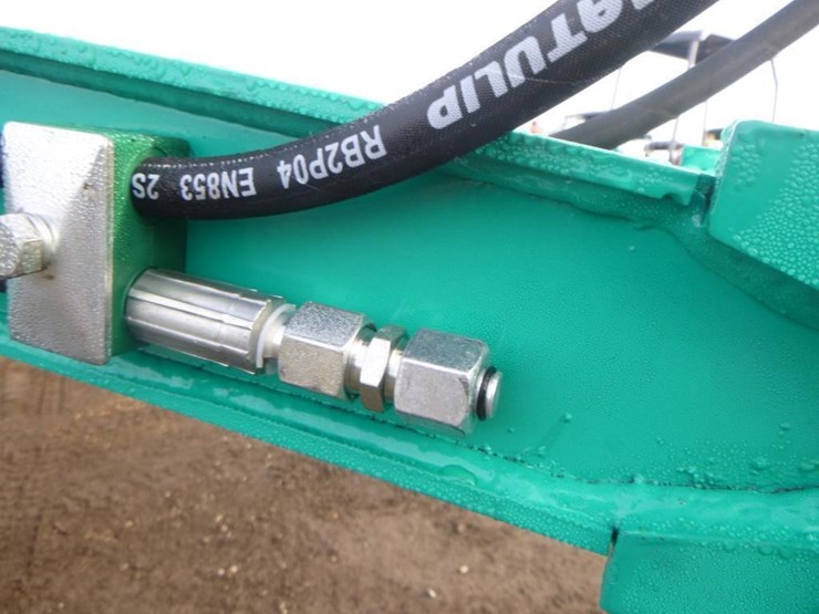 agt-mh12rx-hydraulic-excavator-image-13