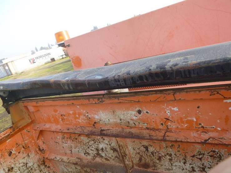 2001-international-2574-image-35