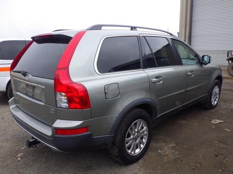 2008-volvo-xc90-image-3
