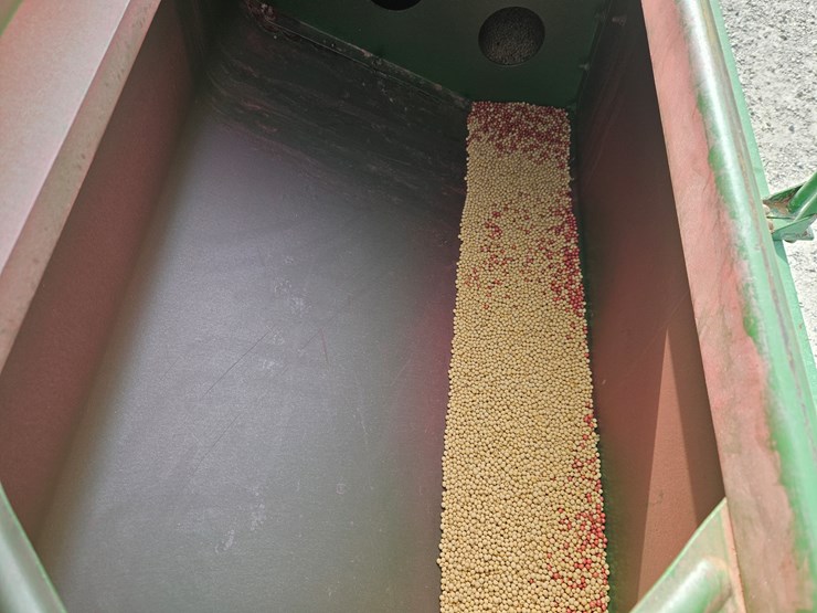 2001-john-deere-1530-image-9