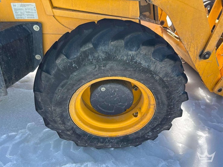 2010-jcb-3cx-image-30