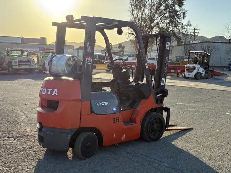 toyota-7fgcu20-image-3