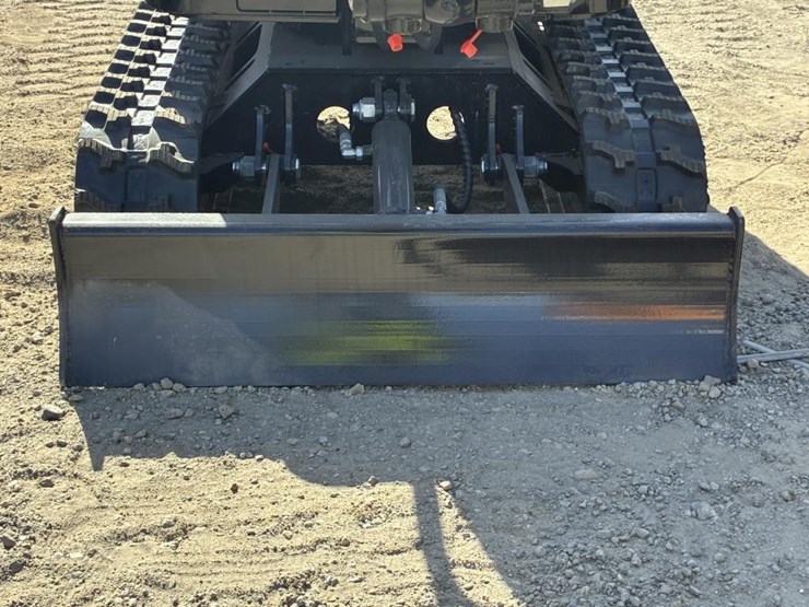 2025-vicsec-vc13-hydraulic-excavator-image-12