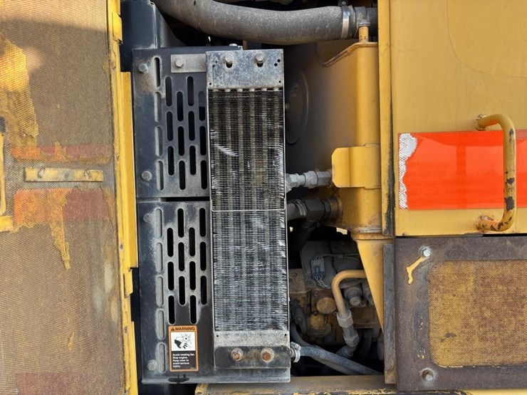 2008-deere-772d-image-70