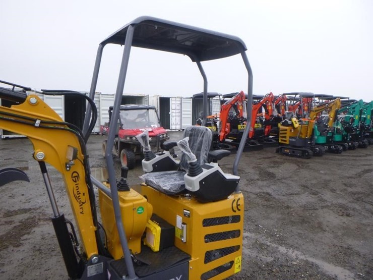 agt-mx12rx-hydraulic-excavator-image-18