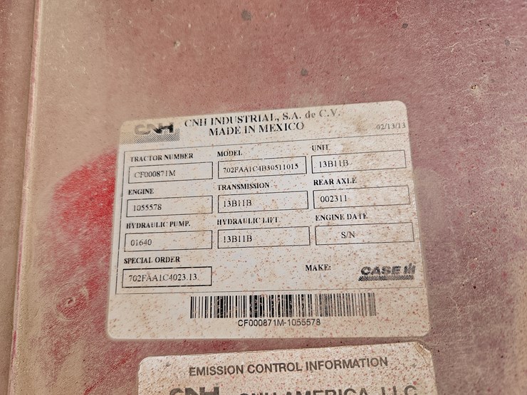2015-case-ih-farmall-110a-image-19
