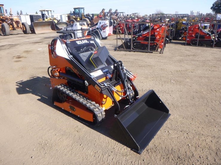 2025-sdlool-sl36c-skid-steer-track-loader-image-2