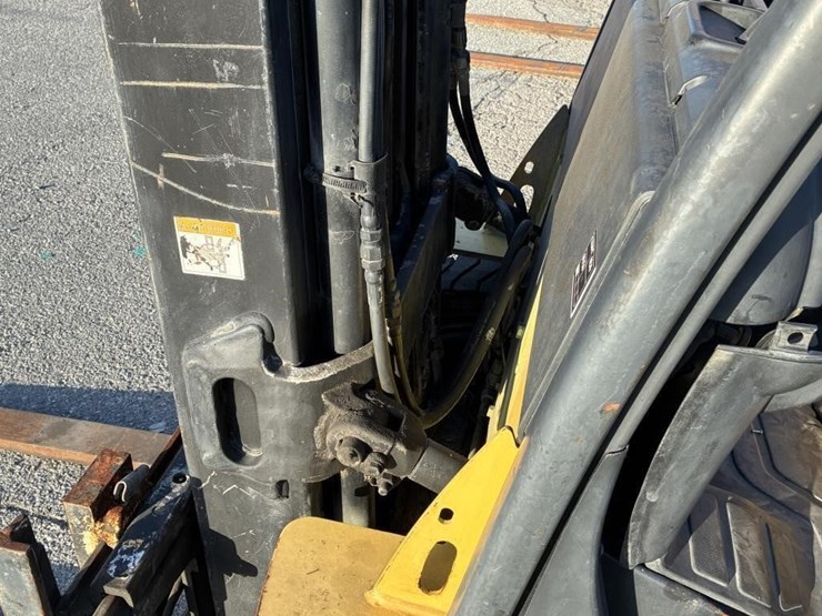 2008-yale-glc050vxnvse094-forklift-image-8