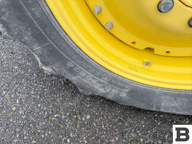 john-deere-8345r-image-14