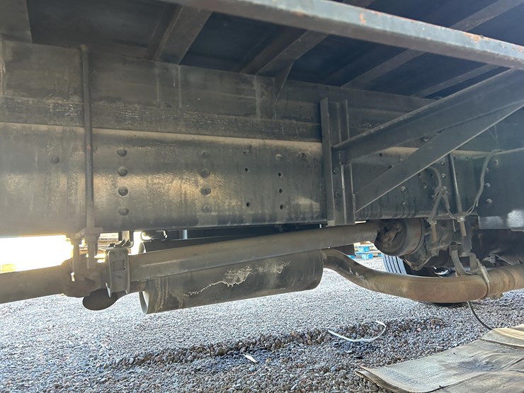 1998-isuzu-ftr-image-13