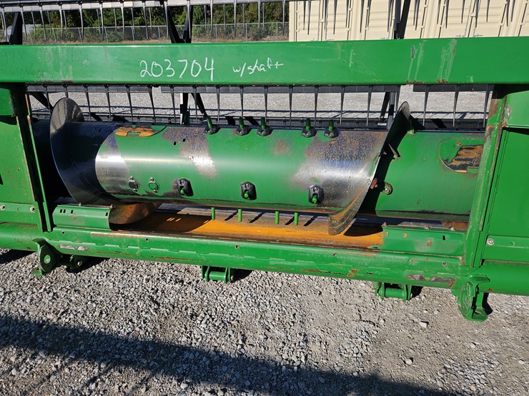 2010-john-deere-635f-image-8