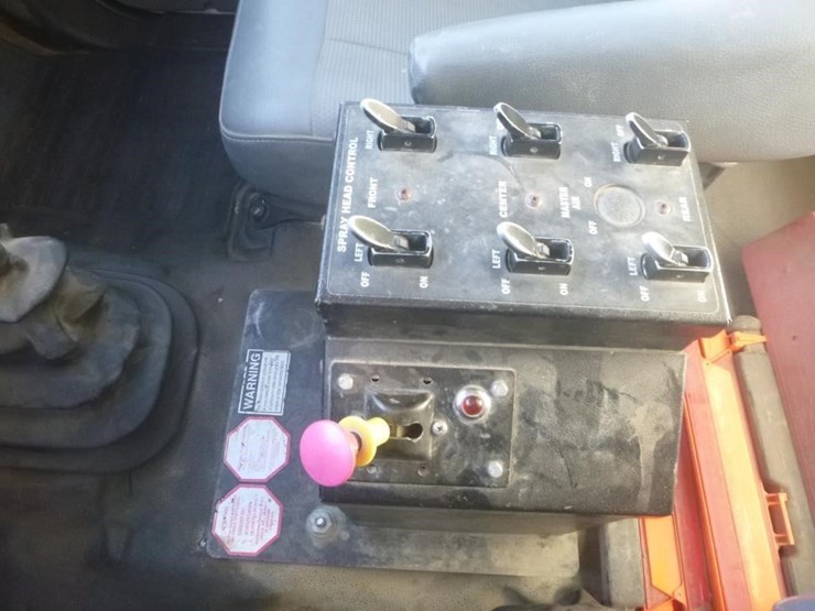 2015-ford-f750-image-13