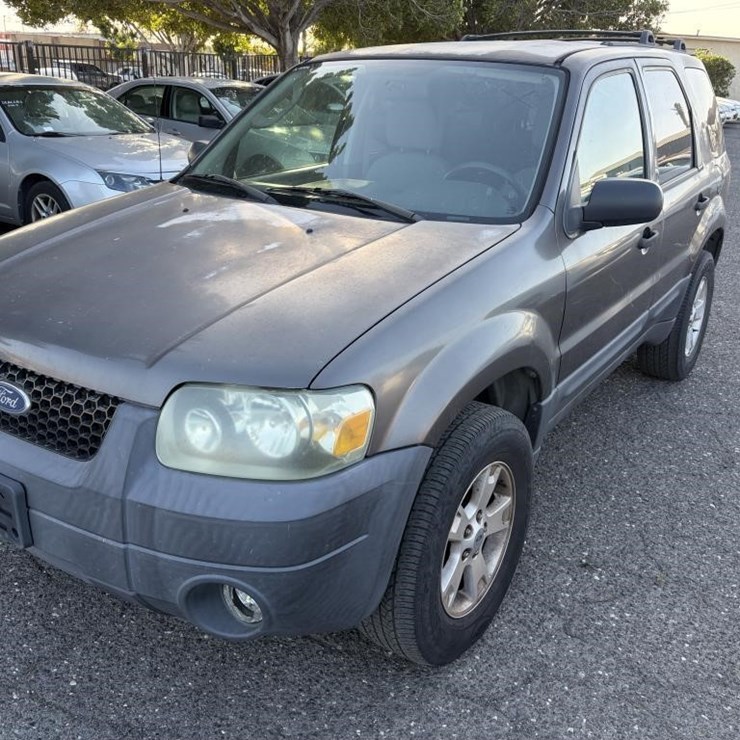 2006 FORD ESCAPE XLT
