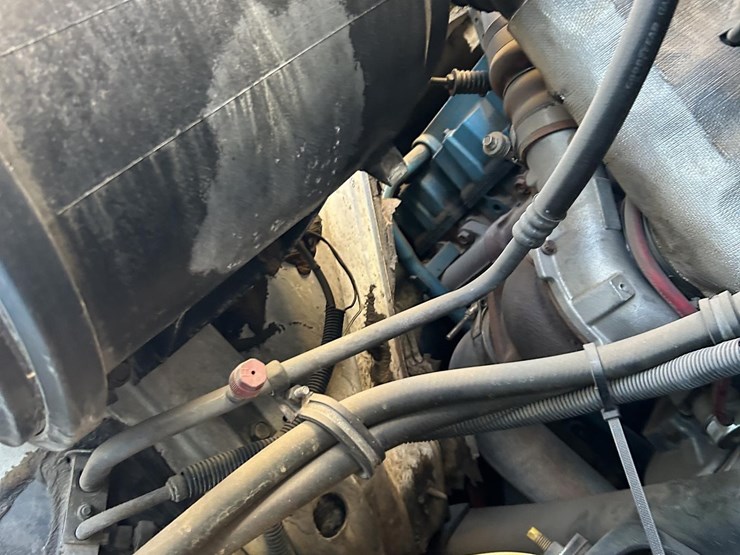 2001-international-4700-image-42