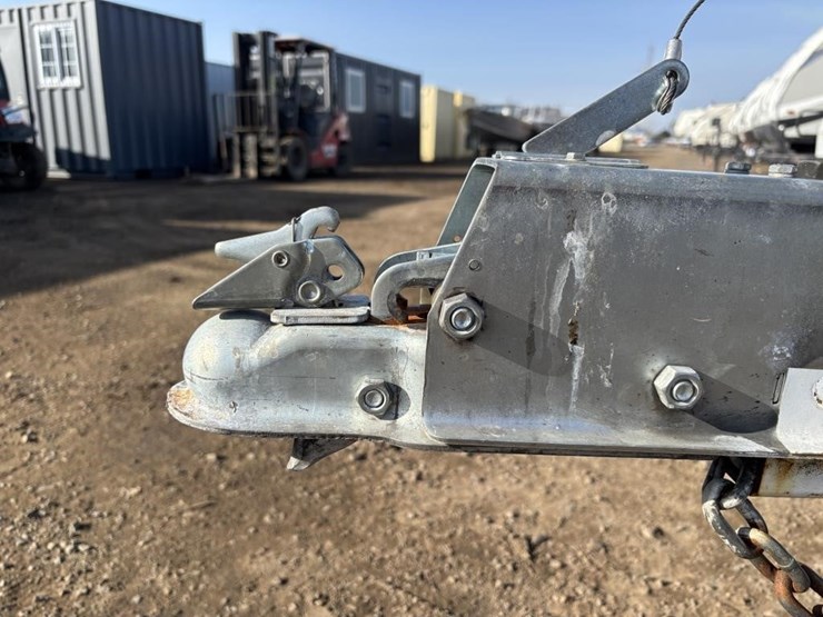 1998-unknown-trailer-image-44