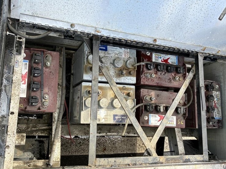 2005-club-car-carryall-6-image-6