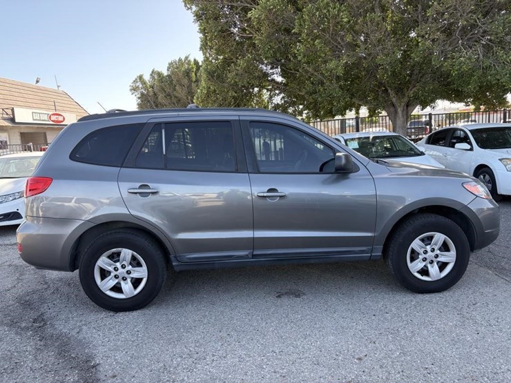 2009-hyundai-santa-fe-image-8