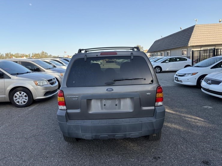 2006-ford-escape-xlt-image-6