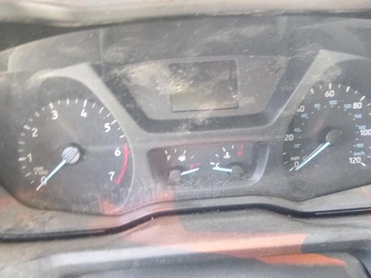 2019-ford-transit-image-17