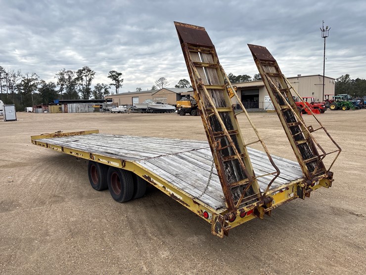 #30970-•-1999-crosley-30ft-equipment-trailer-image-4