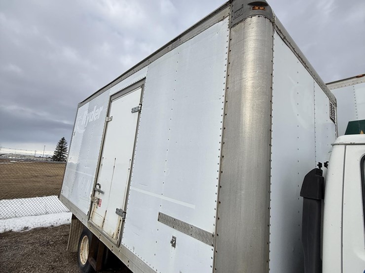 1998-isuzu-npr-image-13