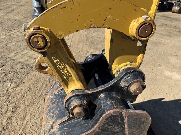 2022-caterpillar-303.5-image-18