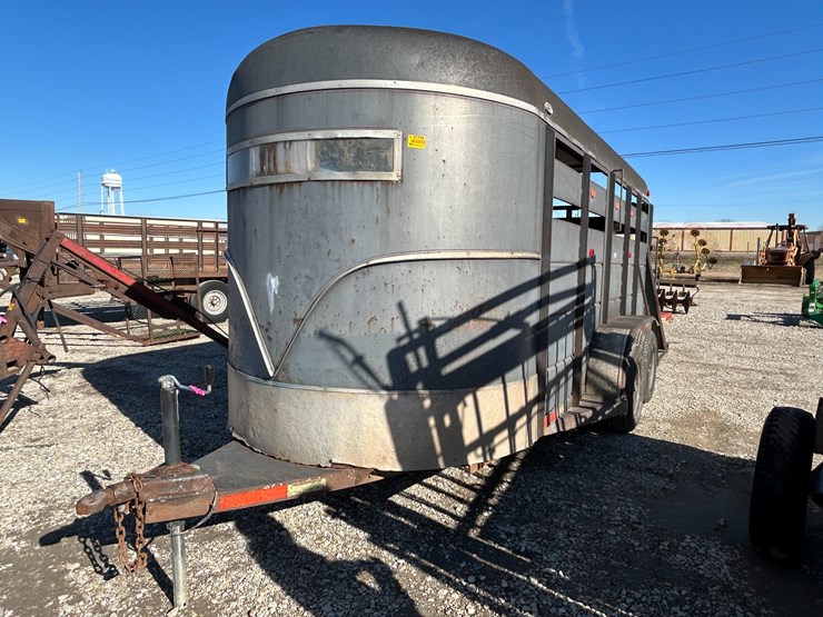 #37758-•-16’-t/a-steel-livestock-trailer-vin:-arkavtl8080430349-image-1