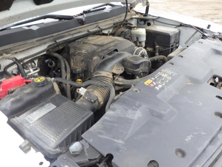 2013-chevrolet-1500-image-10