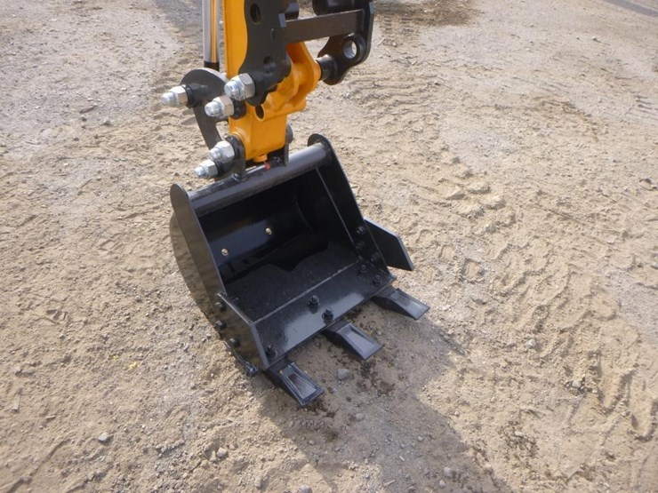 2026-vicsec-vc13-hydraulic-excavator-image-9