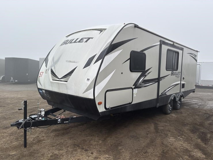 2020-bullet-bl243bhsw20-travel-trailer-image-1