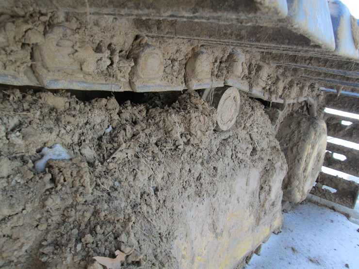 komatsu-d65p-image-22