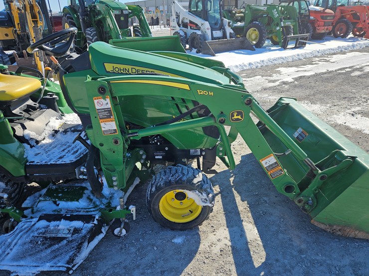 2018-john-deere-1023e-image-22