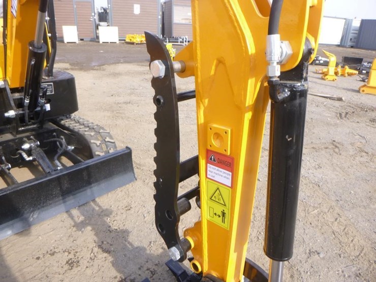 2026-vicsec-vc13-hydraulic-excavator-image-12