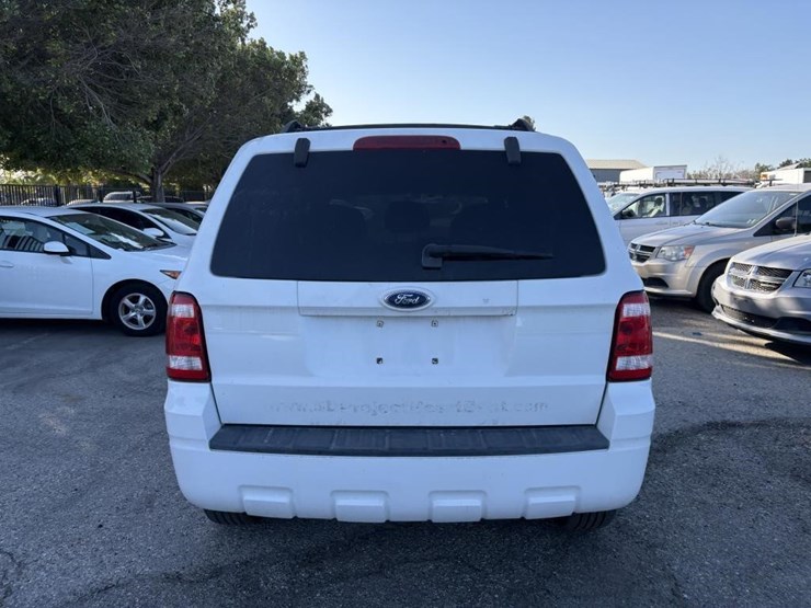 2008-ford-escape-image-6