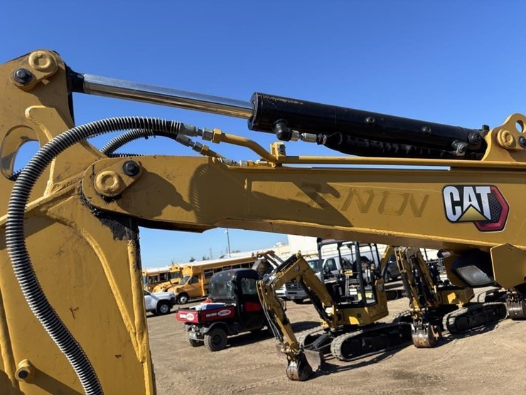 2022-caterpillar-303.5-image-21