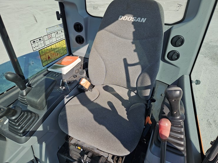 2024-develon-dx42-7-image-11