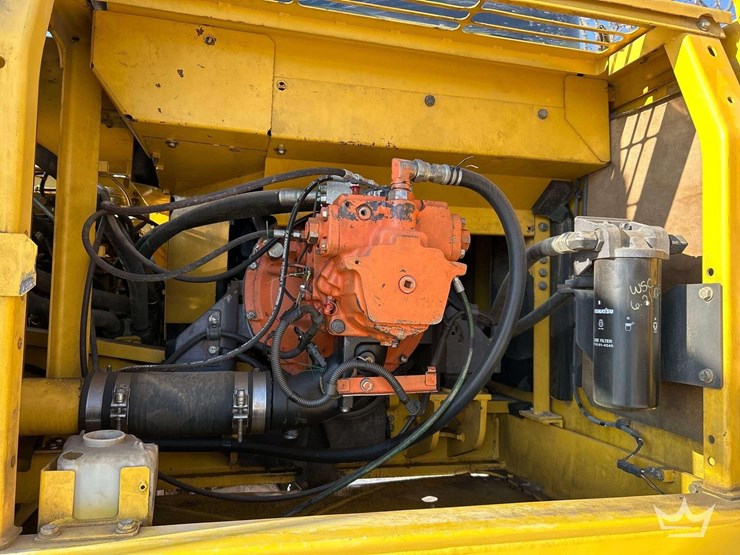 2013-komatsu-pc360-image-9