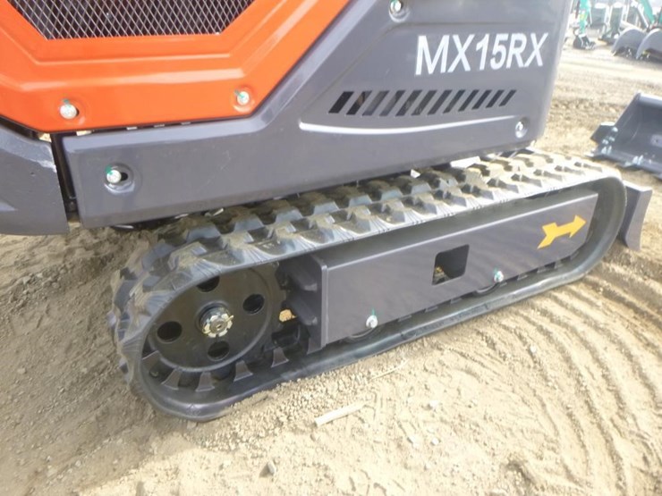 2025-agt-mx15rx-hydraulic-excavator-image-26