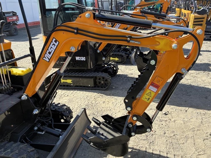 2025-vicsec-vc15-hydraulic-excavator-image-6